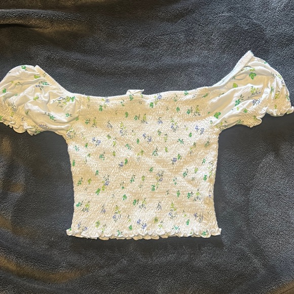 Top - Picture 1 of 3